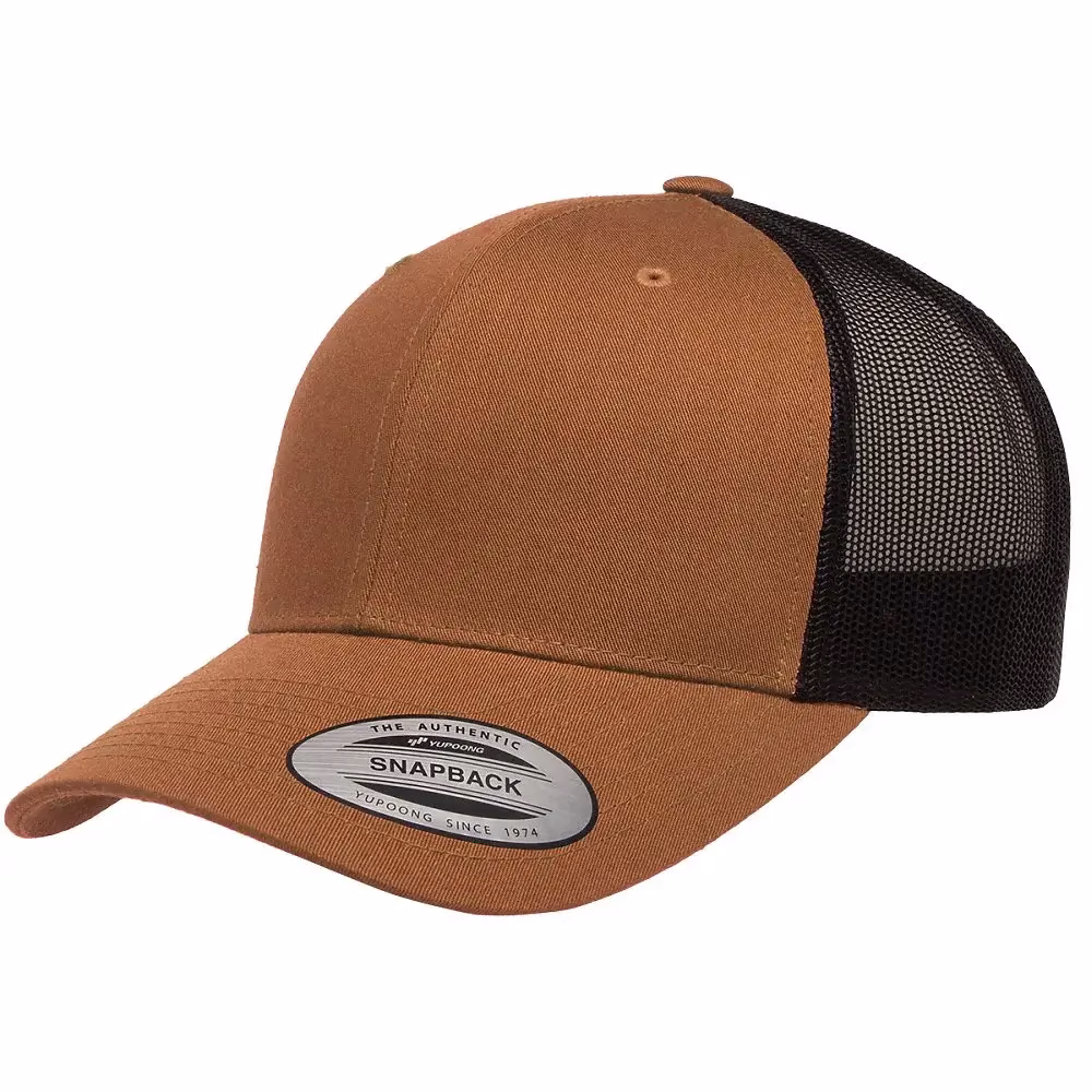 Caramelo/Black - Yupoong 6606