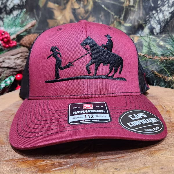 Richardson- Cowboylove- Rojo vino/ Negro
